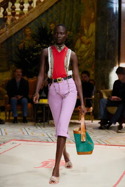 Look 6